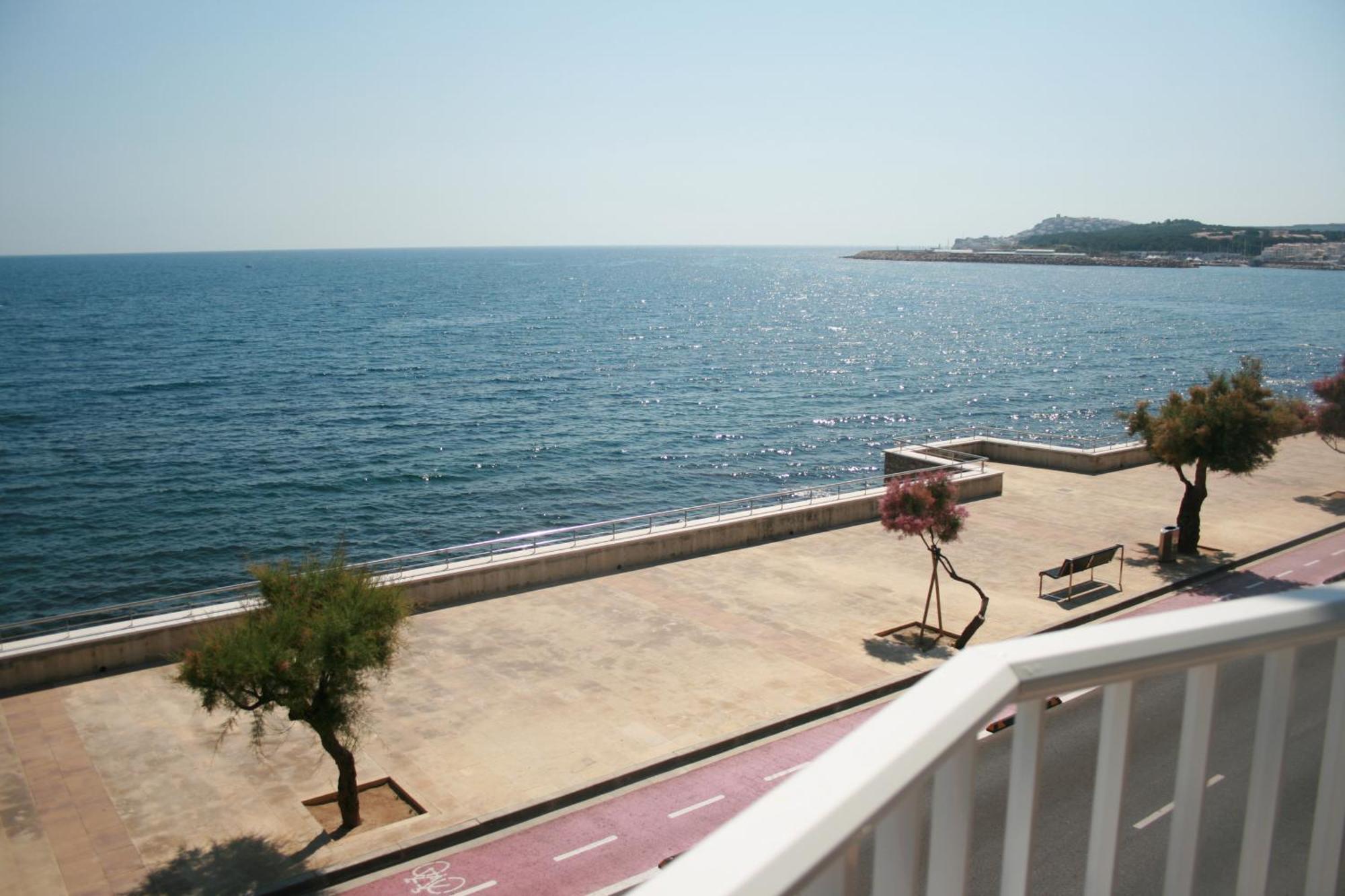 Rallye Hotel L' Escala Exteriér fotografie